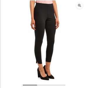 (5 for $8) Time and Tru Women’s Skinny Pant